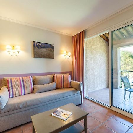 Pierre & Vacances Hotel Du Golf De Pont Royal En Provence Mallemort Ngoại thất bức ảnh
