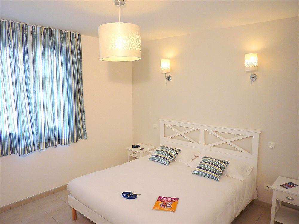 Pierre & Vacances Hotel Du Golf De Pont Royal En Provence Mallemort Ngoại thất bức ảnh